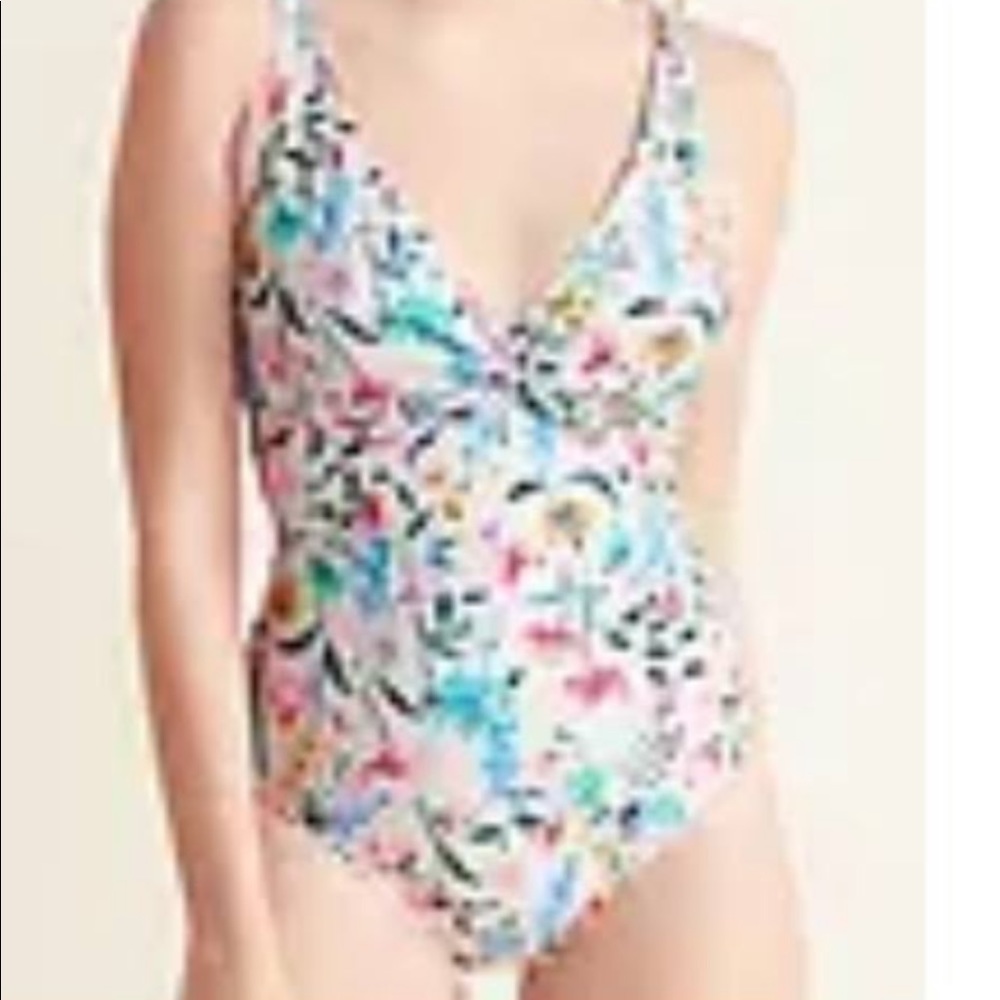 Old navy swim XL tall swim suit